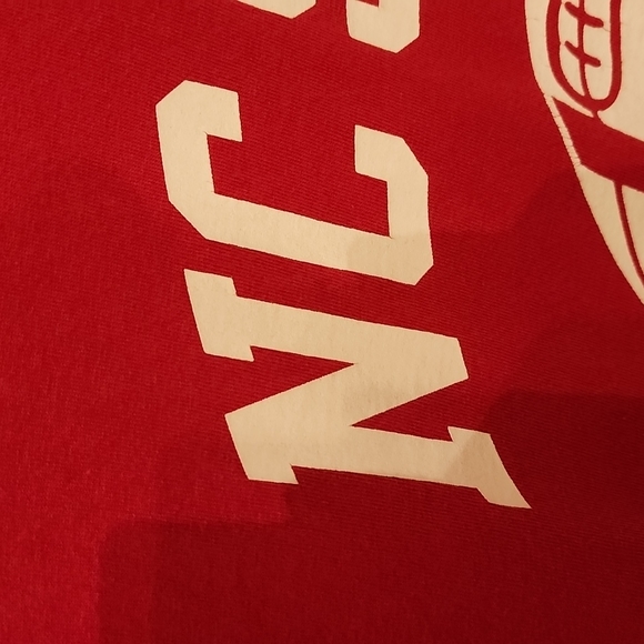 Men's Large NC State Football T-shirt - Picture 5 of 7